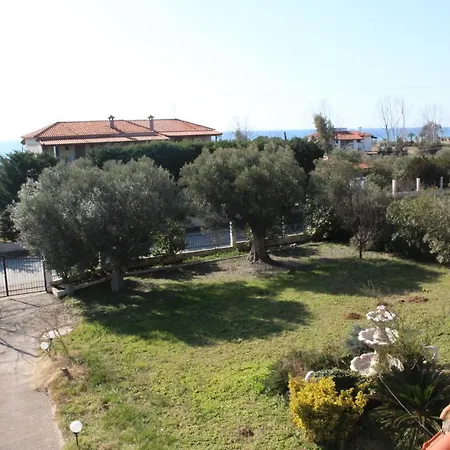 2 Floor Halkidiki 100 Meters From Sea Holiday home Paralia Dionysiou